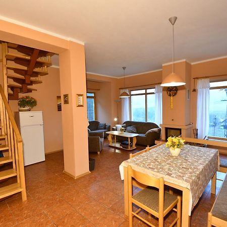 Apartman U Sarky Valaska ภายนอก รูปภาพ