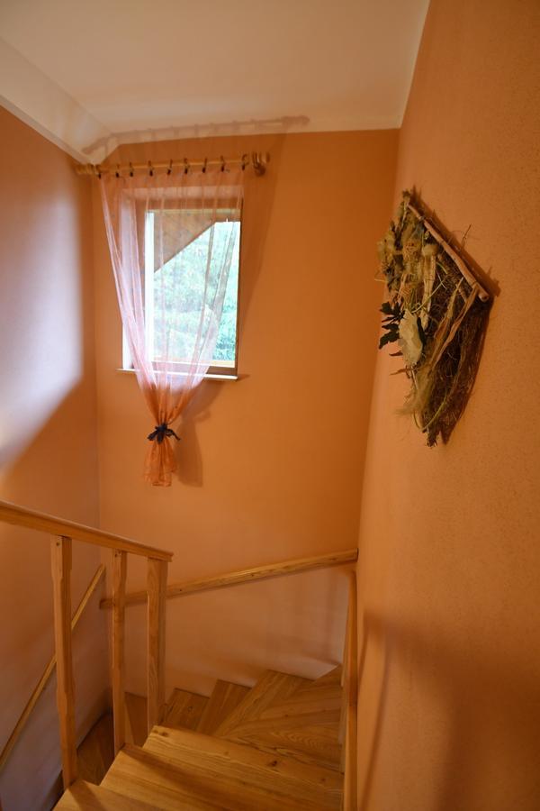 Apartman U Sarky Valaska ภายนอก รูปภาพ